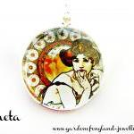 Art Nouveau Vintage Lady Greta Necklace Made With..